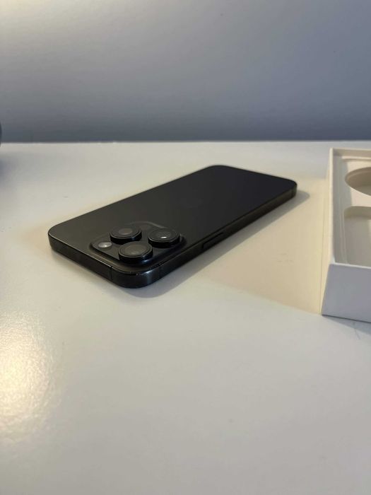 iPhone 15 pro max 256GB