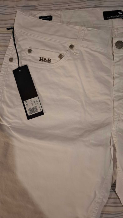 Bermudas novas italianas Harmont & Blaine 46 - Preço Fixo