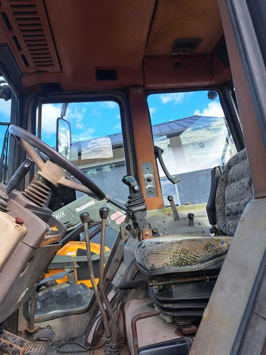 Renault 8514 nie Valtra