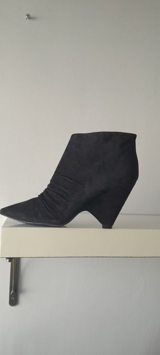 Botki czarne Zara roz 40