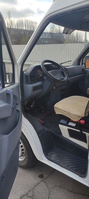 Mercedes Sprinter 2.3 Дизель Груз-Пасс