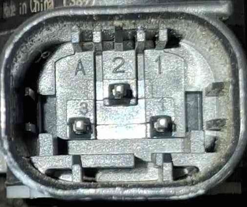 Sensor de Estacionamento Trás 9675202477XT - PEUGEOT 2008 I