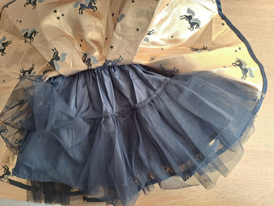 Казкова святкова дитяча сукня 3-6 місяців