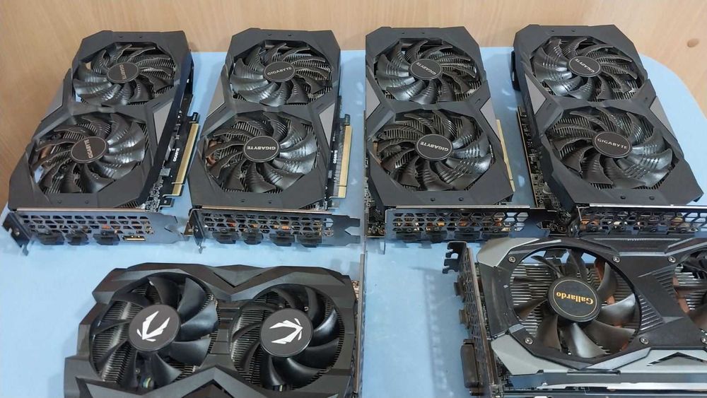 Відеокарти GTX 1660 Super