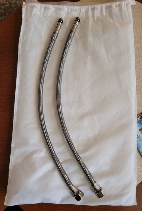 Wężyki do baterii. 3/8'×M10 długość  40cm  Nowe