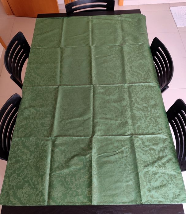 Toalha de Mesa Rectangular marca El Corte inglês (155 cm x 200 cm)