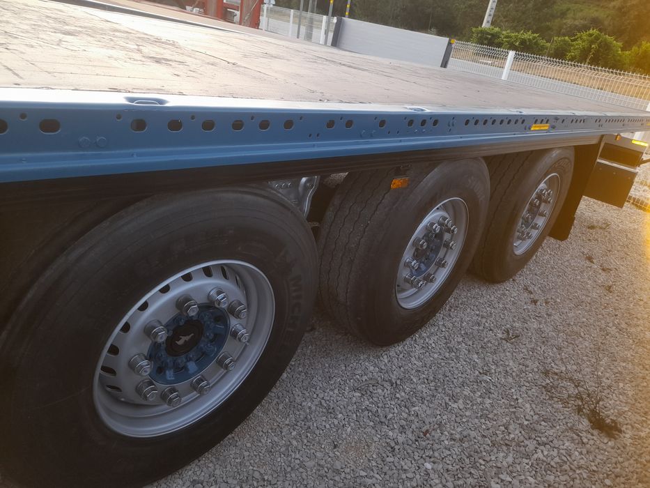 Semi-reboque Schmitz