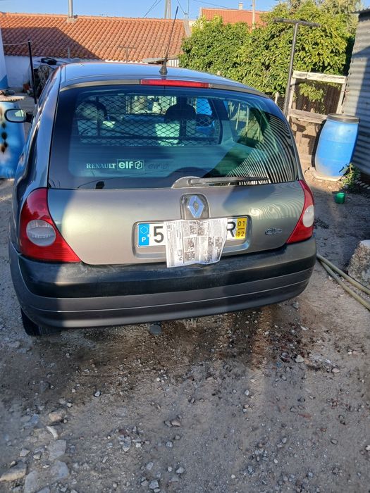 Vende se Renault clio