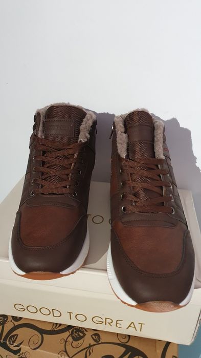 Buty nowe męskie ocieplane zimowe modne rozmiar 45 / wkładka 28.3 cm