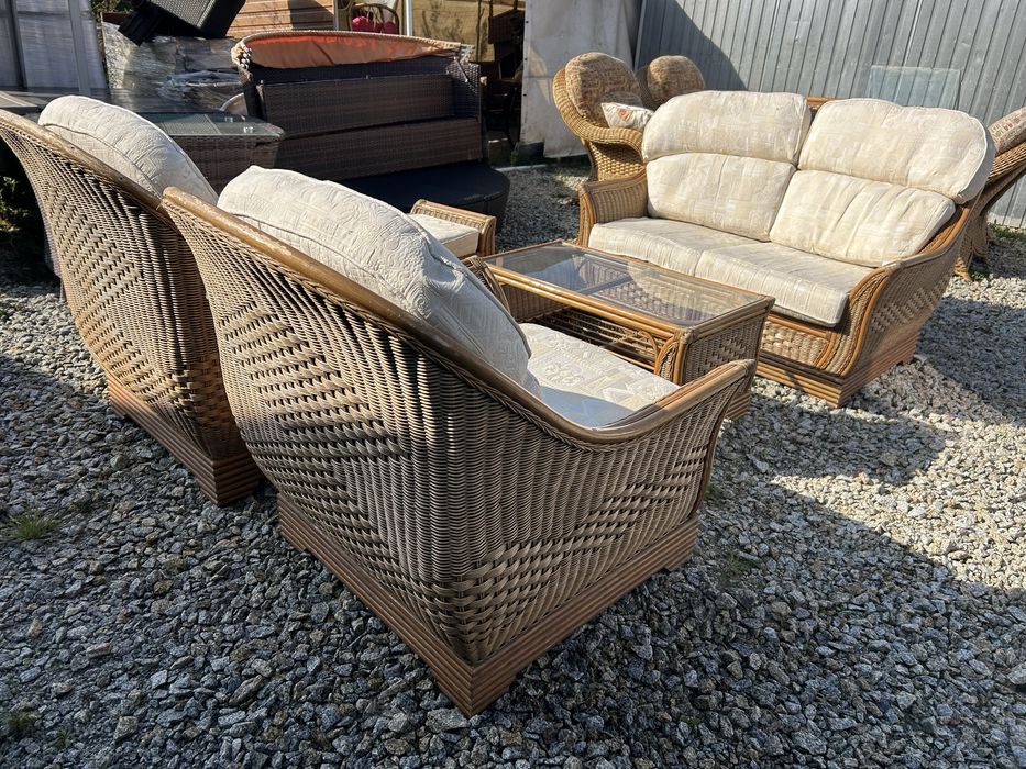 ładne zestawy rattanowe