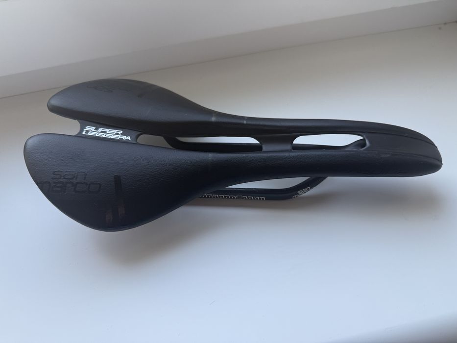 Седла Карбновые легкие оригинал Италия