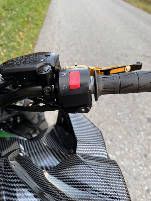 Kawasaki z 900 Carbon