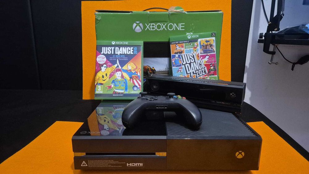 Xbox One 500gb + Kinect + Comando + 2 Jogos