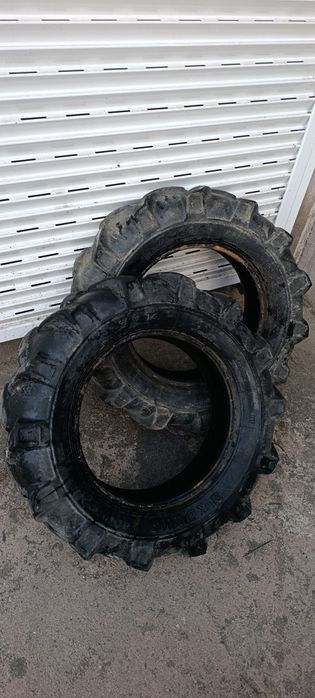 3 pneus trator 6-14 e  7-14
