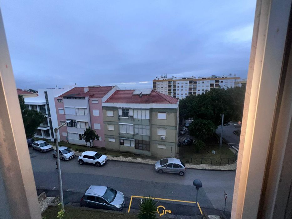Apartamento t2 castanheira do ribatejo