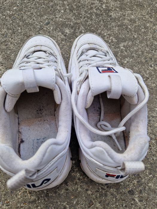 Buty sneakersy Fila białe 39