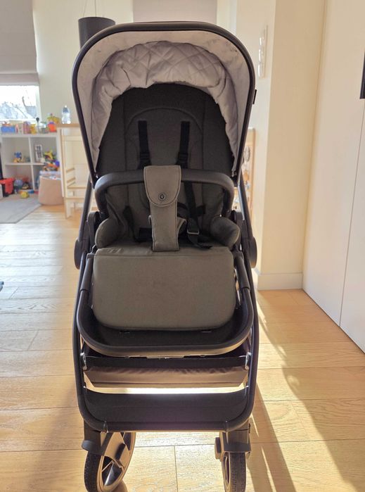 Sprzedam wózek Venicci Tinum Edge, kolor moss