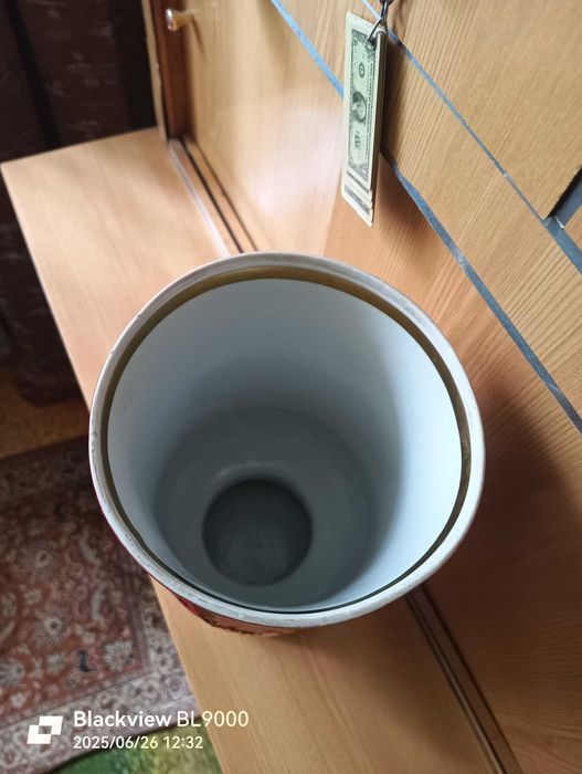 Ваза фарфоровая Победа СССР 1945-1985 Барановский ФЗ Новая