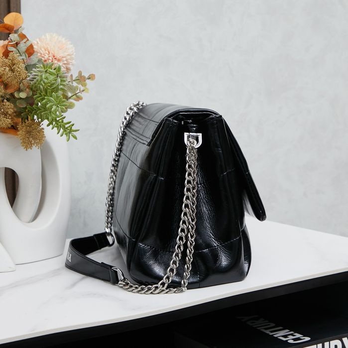 Жіноча сумка Prada