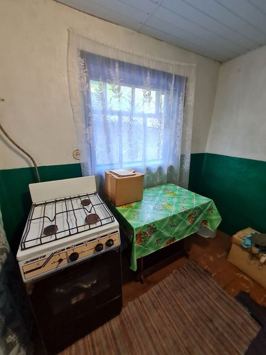 Продам  2 ЗАТИШНІ  будинки   -МОЖЛИВО СЕРТИФІКАТ-20 км від Кременчука)