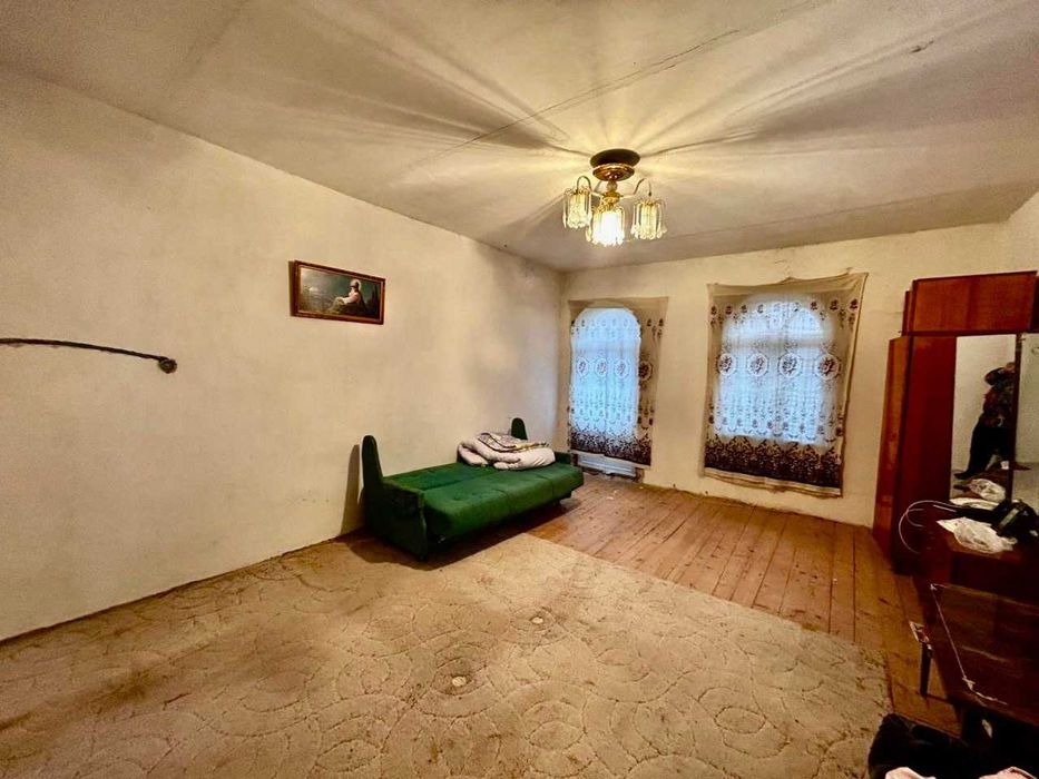 Продаж будинку в с. Курів (40 км від Івано-Франківська)