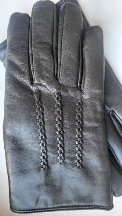 Кожаные перчатки новые