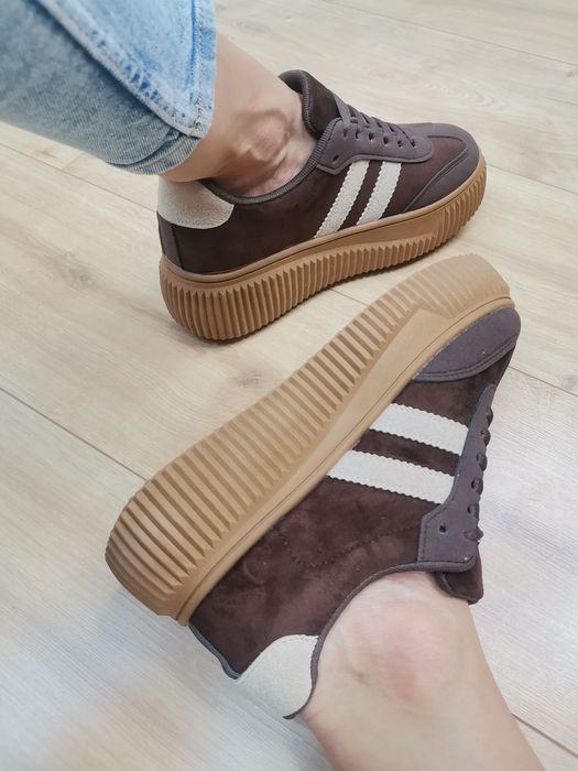 Śliczne sneakersy buty sportowe sporty platforma r.40