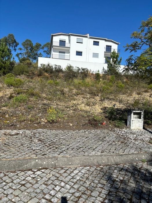Lote de terreno  para  construção de Moradia Geminada