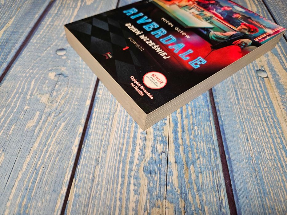 "Riverdale. Dzień wcześniej", Micol Ostow