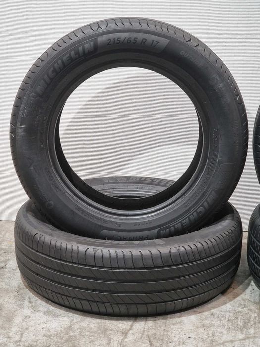 4 Pneus 215/65R17 MICHELIN Semi Novos