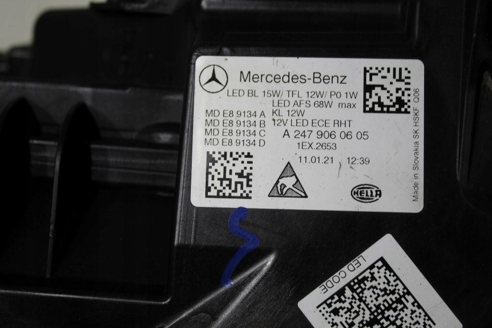 mercedes b247 w247 full led prawy multibeam
