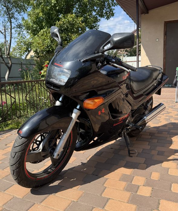 Kawasaki zzr 250 2000