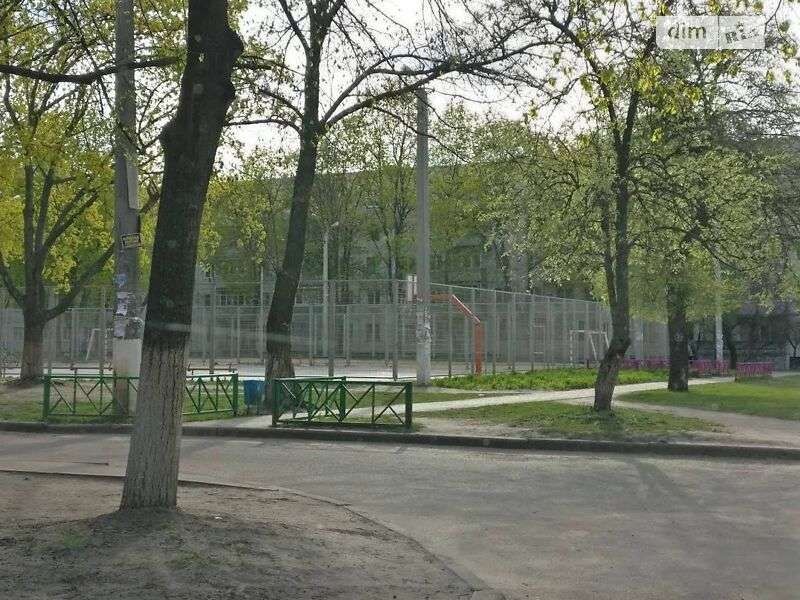 Супер!!! Сдам 2 кв ТРК Украина 5000 + св, в.Больше ничего не платим.