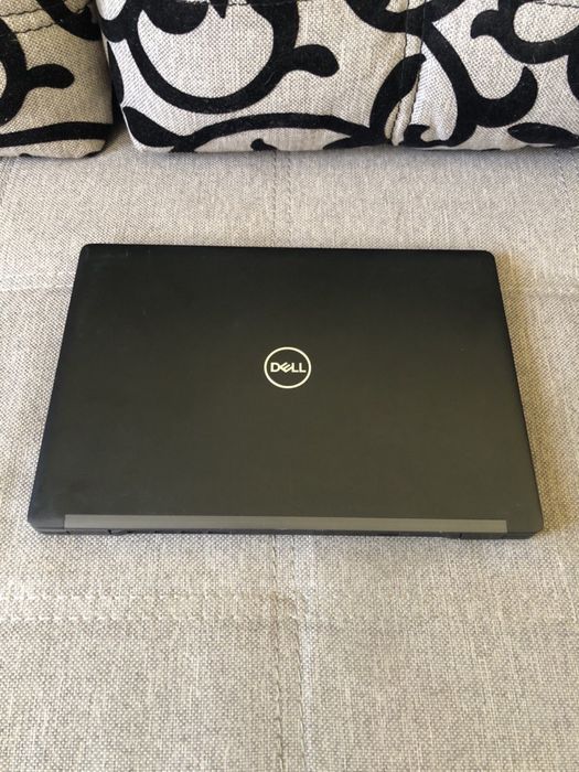 Dell 5290 i3 8130
