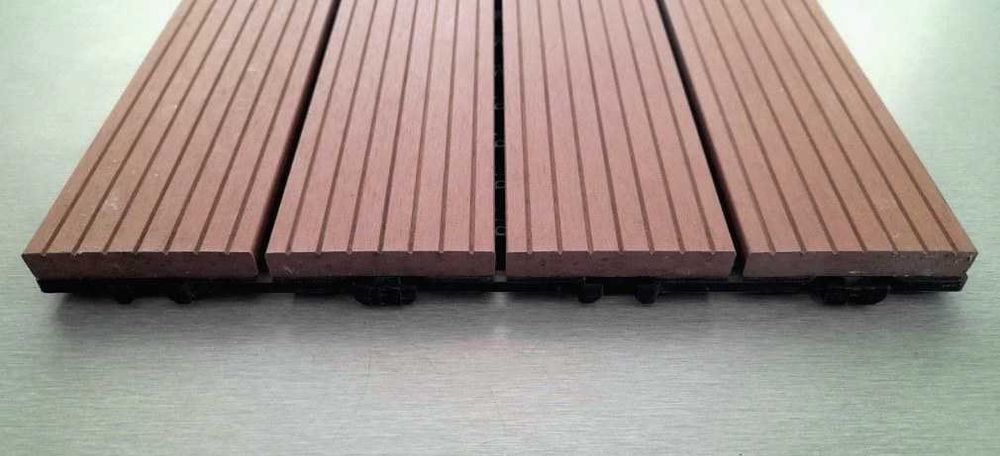Deck Modular em Compósito (WPC)