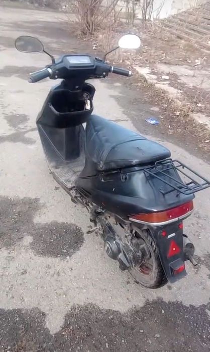 Продам скутер Сузуки сепия