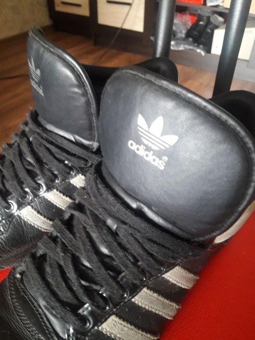 Кроссы,   кроссовки, кожа