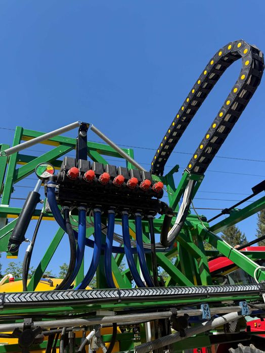 Обприскувач ВЕКТОР – 3000-24