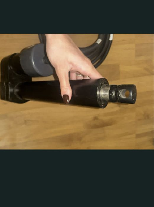 Siłownik elektryczny