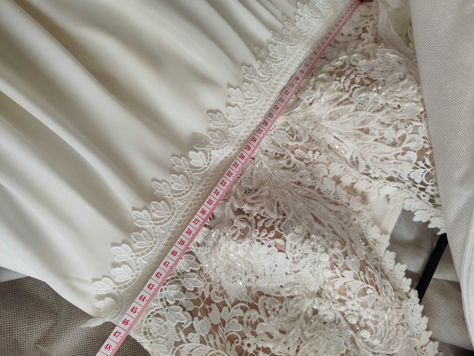 Sukienka ślubna Lovely