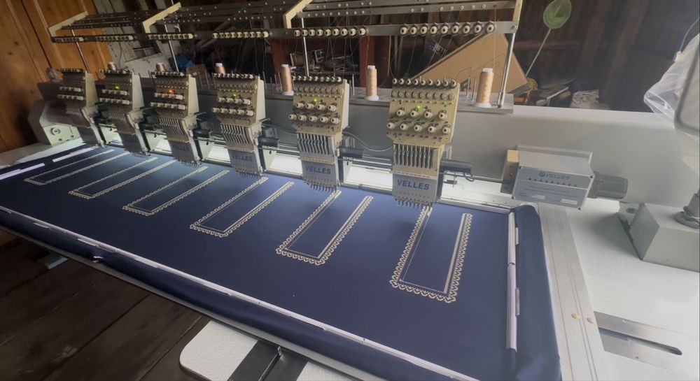 Вишивальна машинка VELLES