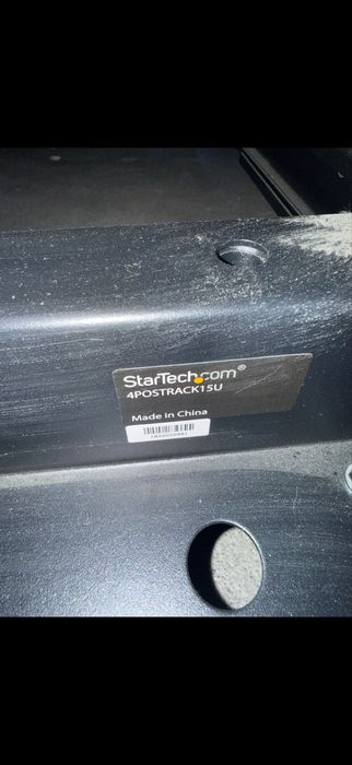 Rack para servidores Startech 4POSTRACK15U