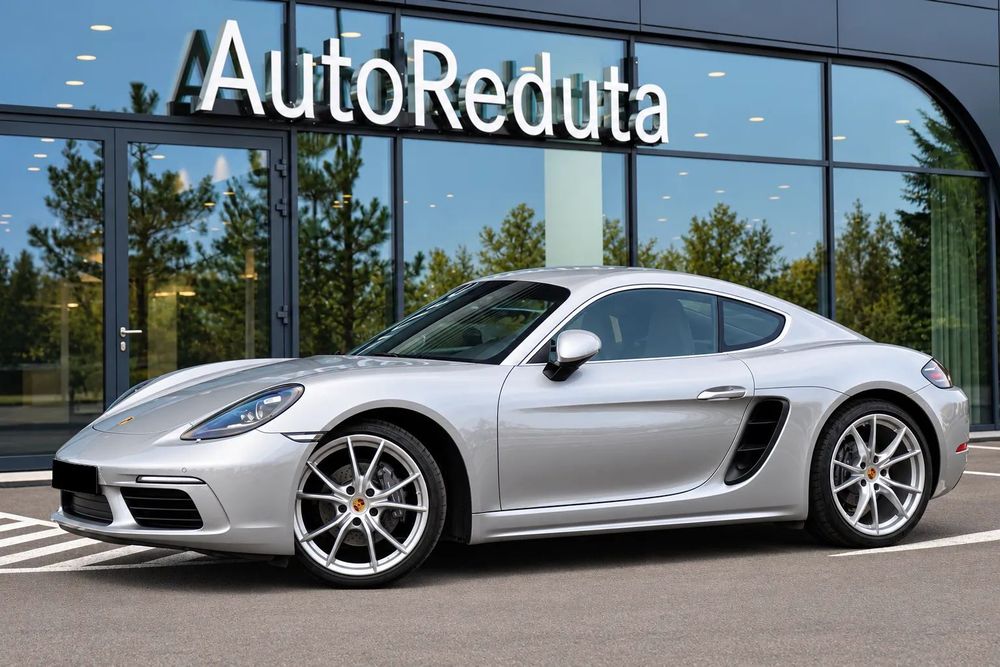 Porsche 718 Cayman