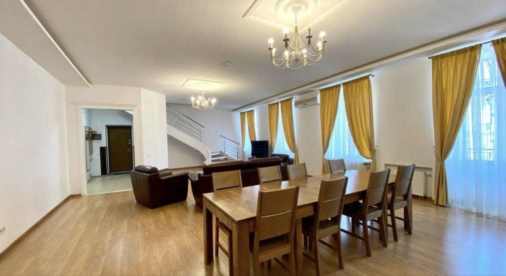 Без% Продаж 4К, перев. Тараса Щевченка 13/21, ст.м. Майдан Незалежності, Центр