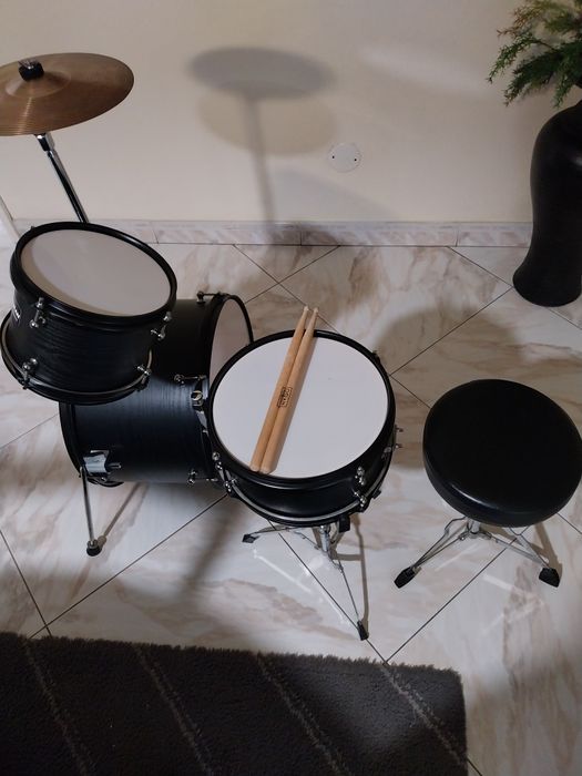 Vendo bateria crianca