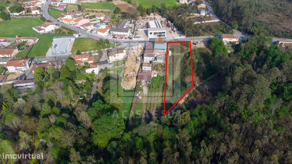 Terreno para construção com 2 800m2 em Milheiros de Poiares, SMF