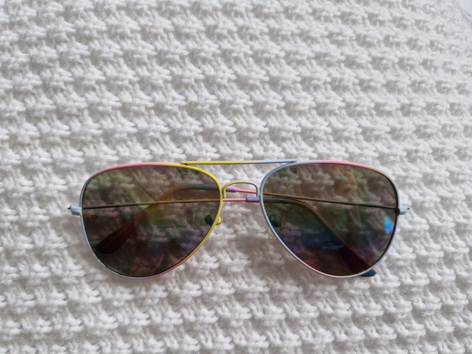 Okulary przeciwsłoneczne Sinsay