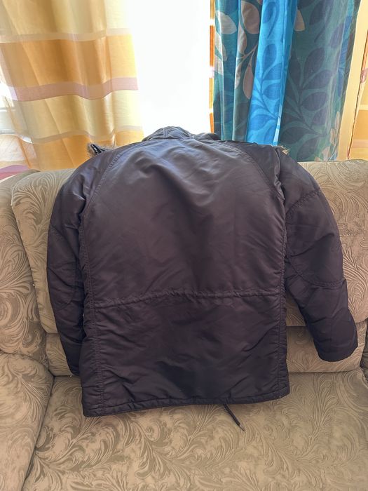 Чоловіча зимова куртка S розмір Alaska Slim Fit N-3B чорного кольору