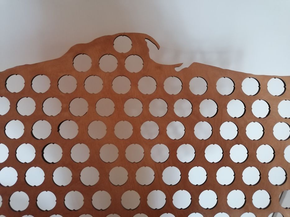 Mapa Polski na kapsle od piwa