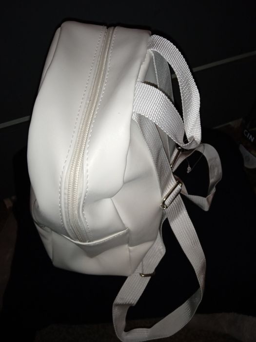 Plecaczek dla dziewczynki